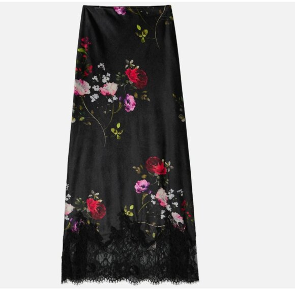 Alice + Olivia Maeve Floral-print Velvet Maxi Skirt - Picture 2 of 4